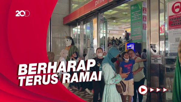 Pedagang Pasar Tanah Abang Mengaku Jumlah Pengunjung Meningkat Jelang Ramadan
