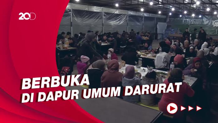 Melihat Muslim Ukraina Buka Puasa di Tengah Peperangan