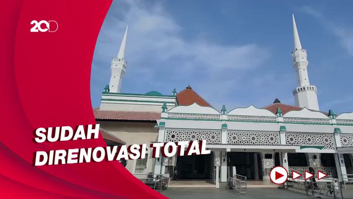 Melihat Masjid Luar Batang yang Berusia Hampir 300 Tahun