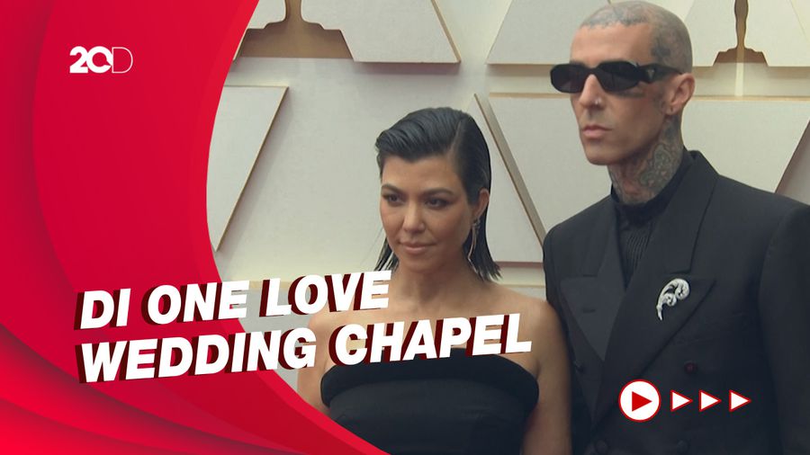 Kourtney Kardashian-Travis Barker Menikah Usai Grammy Awards 2022