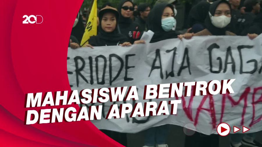 Demo Mahasiswa Tolak Jokowi 3 Periode di Semarang Ricuh!