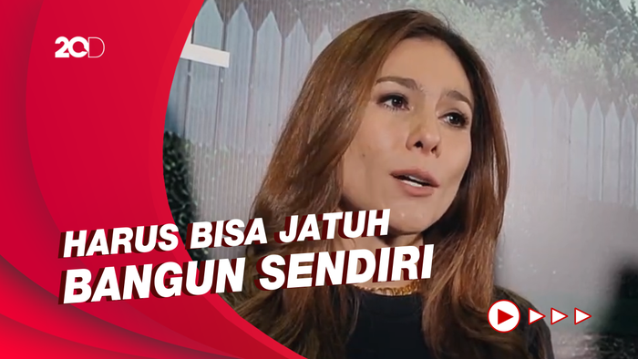 Wulan Guritno Tahan Diri untuk Tak Protektif ke Shalom