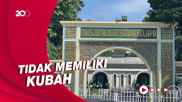 Menengok Masjid Agung Sunda Kelapa Beratap Seperti Perahu