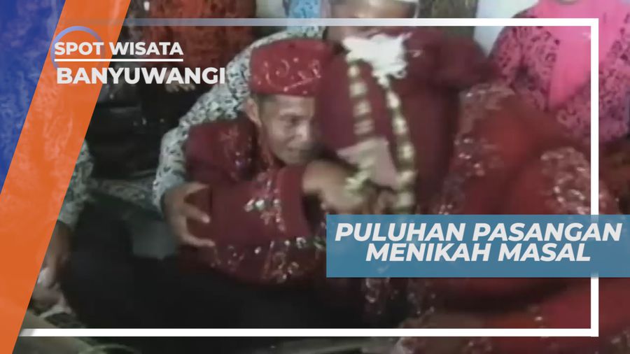 Diarak Keliling Kota, Puluhan Pasangan Manula Nikah Massal, Banyuwangi