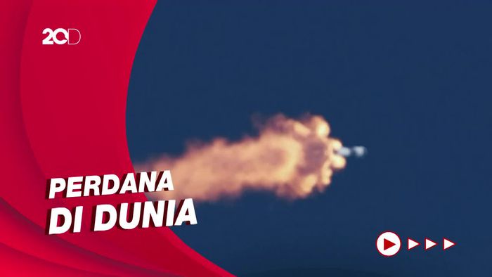 SpaceX Luncurkan Penerbangan Komersial, Tiketnya Rp 790 Miliar