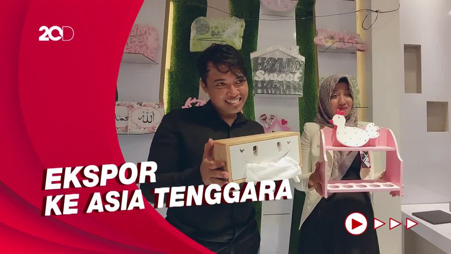 Modal Rp 300 Ribu, Pengusaha Wall Decor Kayu Ini Kini Kebanjiran Orderan