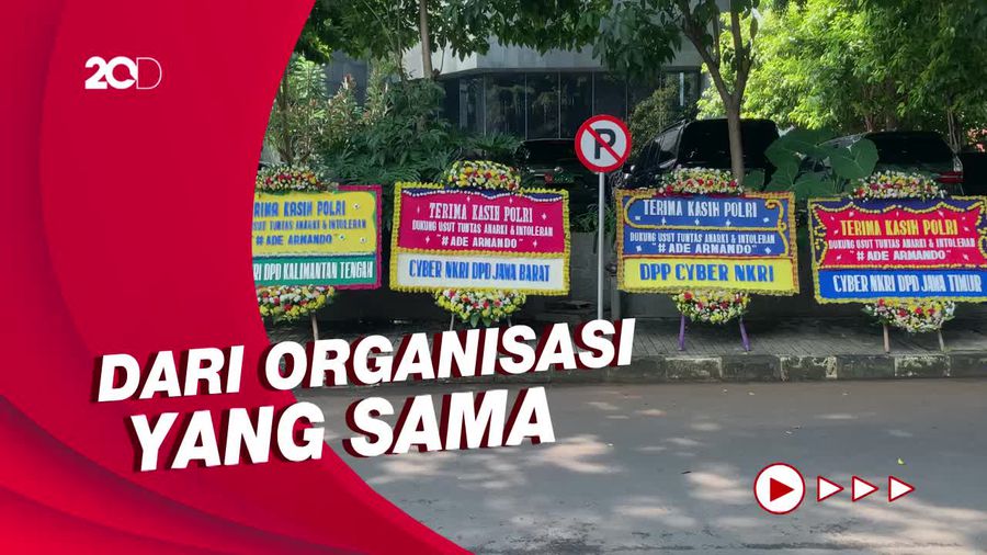 Polda Metro Banjir Karangan Bunga Dukungan Usut Pengeroyok Ade Armando
