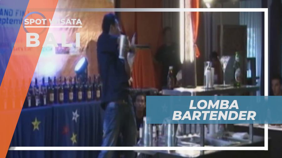 Adu Akrobatik Cantik Dalam Lomba Bartender di Bali