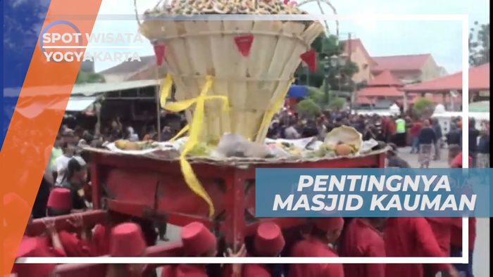 Upacara Adat Kampung Masjid Kauman, Khidmat dan Dihadiri Banyak Peserta, Yogyakarta