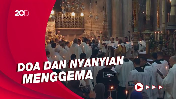 Momen Paskah di Gereja Makam Suci Yerusalem