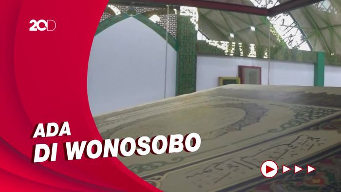Proses Pembuatan Al-Quran Raksasa yang Bakal Diserahkan ke Jokowi
