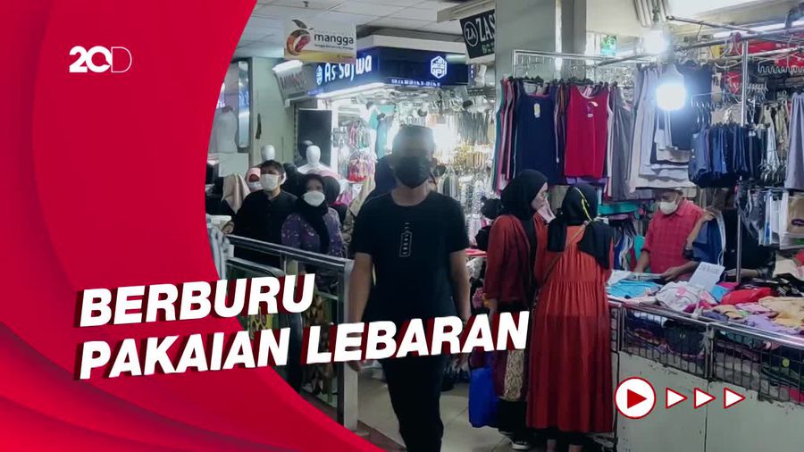 Suasana Pasar Tanah Abang Diserbu Warga, Pedagang Senang Omzet Meningkat