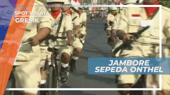 Jambore Sepeda Onthel Berkostum Pakaian Daerah, Gresik