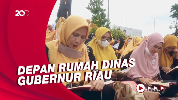 Masyarakat Pekanbaru Ikuti Riau Mengaji di Trotoar