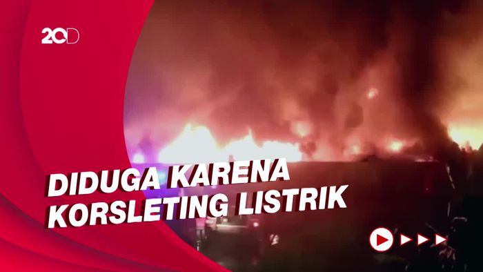 54 Rumah di Perkampungan Nelayan di Asahan Ludes Terbakar