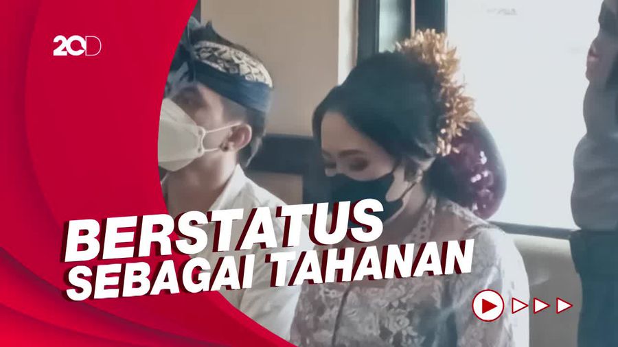 Gegara Narkoba, Pria Ini Terpaksa Menikah di Kantor Polisi