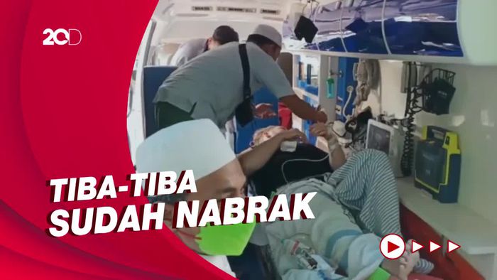 Daood Debu Sedang Tidur saat Mobil yang Ditumpanginya Kecelakaan