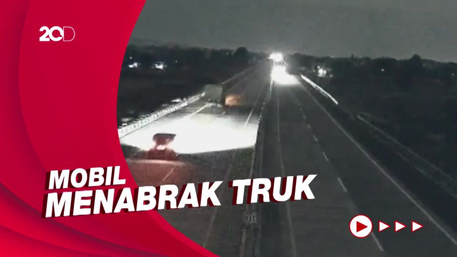 Detik-detik Kecelakaan Mobil Personel Debu di Tol Paspro