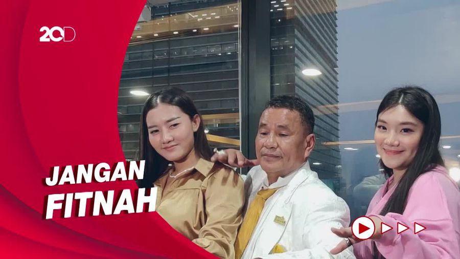 Hotman Paris Bantah Lakukan Pelecehan Seksual terhadap Mantan Aspri