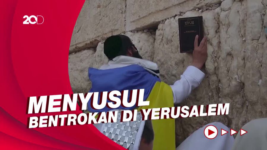 Polisi Israel Berjaga-jaga saat Umat Yahudi Rayakan Berkat Imamat