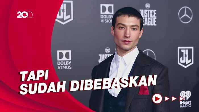 Lempar Kursi dan Pukul Wanita, Ezra Miller Ditangkap Polisi Lagi