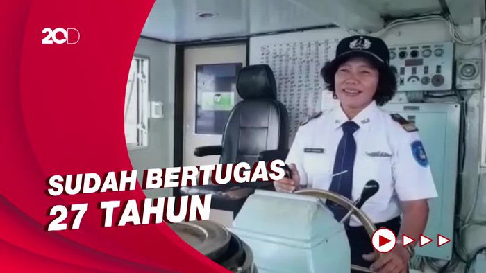 Sosok Kartini Masa Kini, Mualim Kapal Penakluk Selat Bali