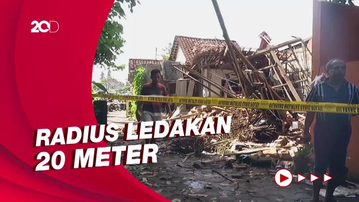 Bahan Baku Petasan Meledak, Satu Rumah di Sleman Luluh Lantak
