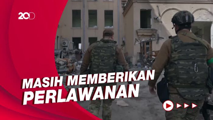 Komandan Resimen Azov Bantah Rusia Kuasai Mariupol