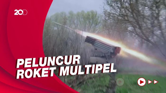 Usir Rusia dari Kharkiv, Prajurit Ukraina Tembakkan Senjata MLRS Grad