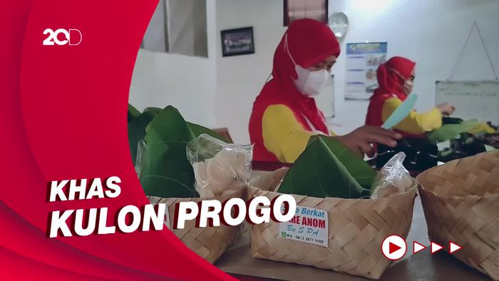 Gurih Nikmat Sego Berkat Berbalut Daun Jati
