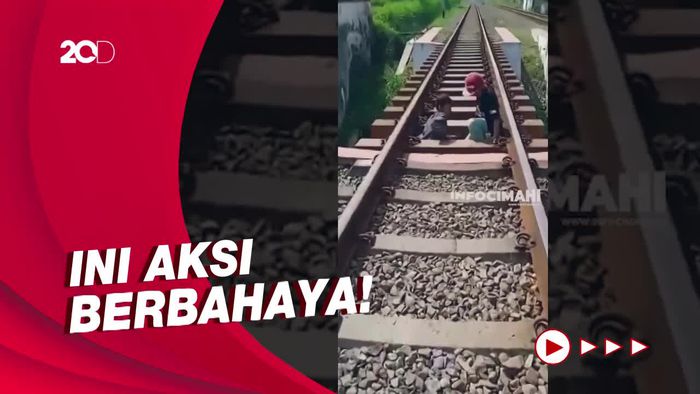 Kesaksian Warga Pergoki Bocah Main di Kolong Rel KA Cimahi