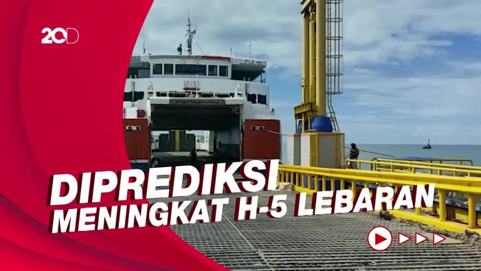 Pelabuhan Bajoe Bone Sulsel Masih Sepi Pemudik