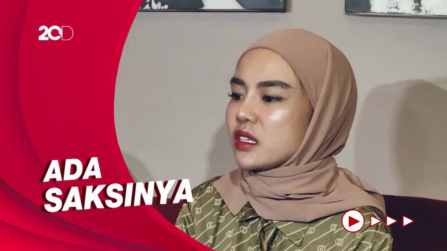 Curhat Medina Zein Dipukul hingga Ditendang Suaminya di Hotel Bandung