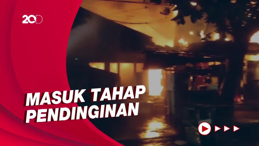 Usai 5 Jam Terbakar, Api di Pasar Gembrong Jaktim Padam