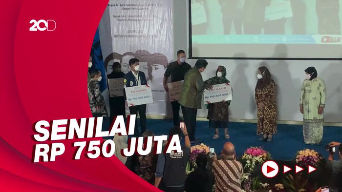 Pemerintah Berikan Modal Usaha Pada Keluarga Korban Tragedi Trisakti