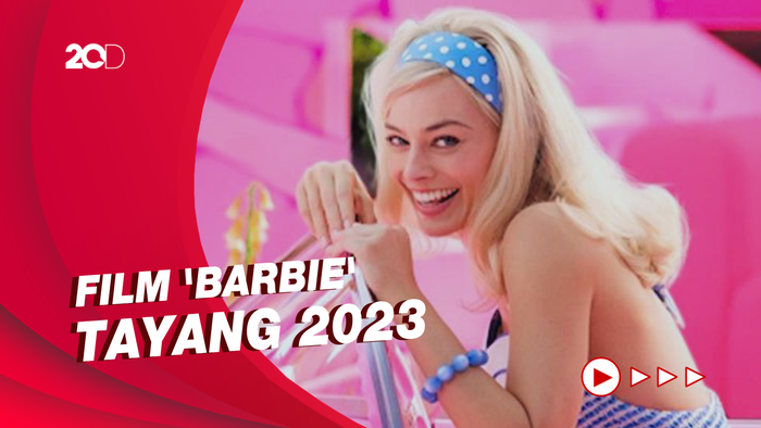 Warner Bros. Rilis Penampilan Margot Robbie Jadi Barbie