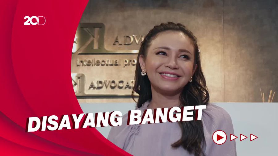 Rossa Terharu Dibela DPR soal Honor dari DNA Pro