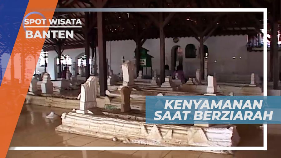 Pendopo Hingga Atap, Fasilitas Masjid Agung Banten Untuk Para Peziarah