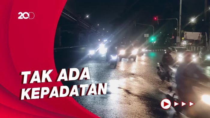 Kamis Dini Hari, Lalin Jalur Arteri Kalimalang Ramai Lancar