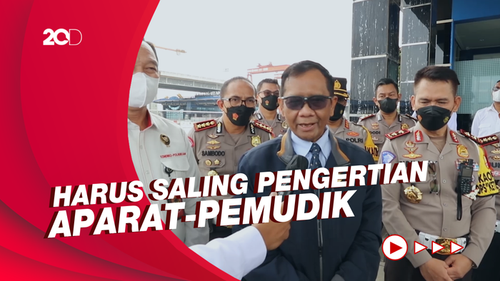 Mahfud: Pemudik Harus Sadar Jaga Ketertiban, Petugas Harus Sabar Melayani