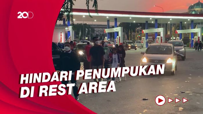 Waktu Istirahat di Rest Area KM 57 Cuma 15 Menit, Pemudik: Nggak Masalah