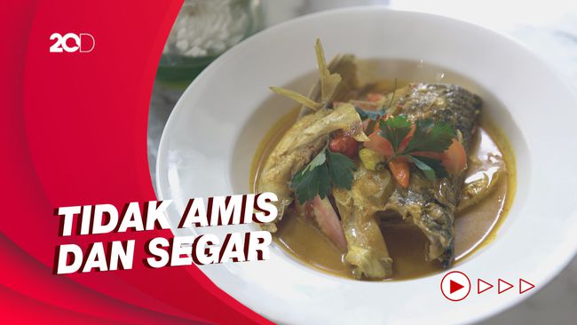 Sajian Berbeda Di Hari Lebaran Gulai Kepala Ikan