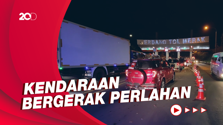 Situasi Exit Tol Merak Sabtu Malam: Macet Mulai Terurai