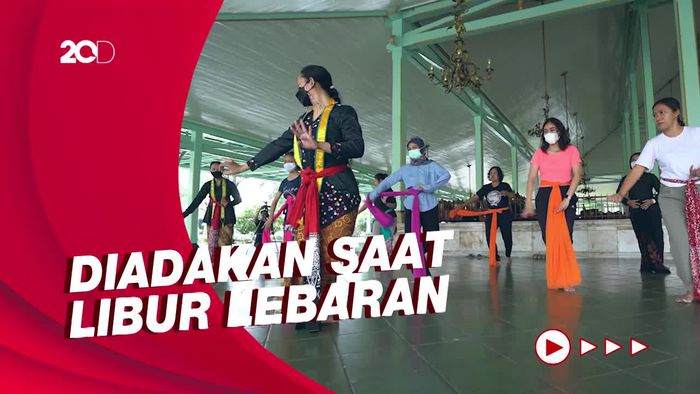 Tarik Minat Wisatawan, Pura Mangkunegaran Solo Adakan Latihan Tari