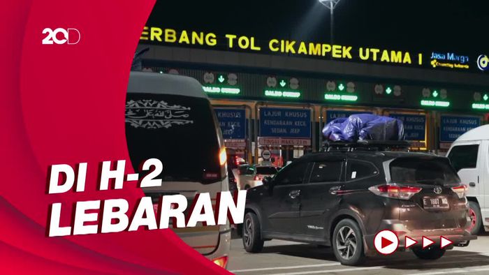 Tol Cikampek Masih Padat, 100 Ribu Kendaraan Diprediksi Belum Mudik