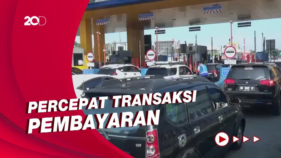 Kendaraan Menumpuk di GT Cikatama, Puluhan Unit Mobile Reader Diterjunkan