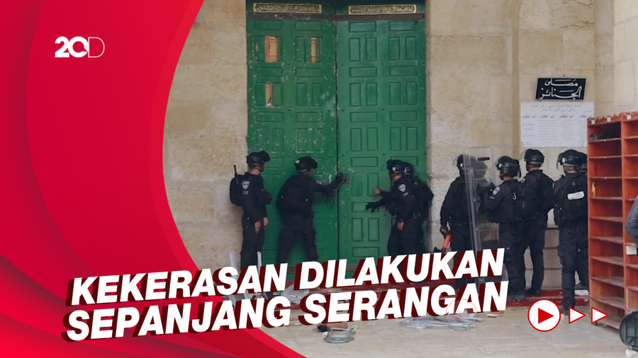 Polisi Israel Bentrok Lagi dengan Pengunjung Masjid Al-Aqsa