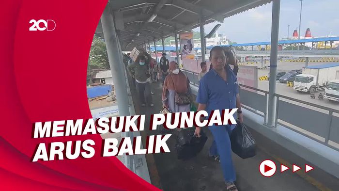 Ratusan Ribu Orang Menyeberang Bakauheni-Merak 24 Jam Terakhir