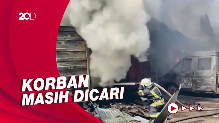 Serangan Udara Rusia Menghantam Permukiman Warga di Odesa