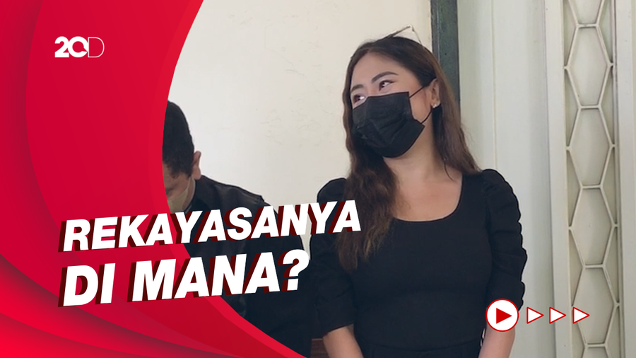 Kuasa Hukum Ayu Thalia Pertanyakan Bukti yang Didakwakan ke Kliennya